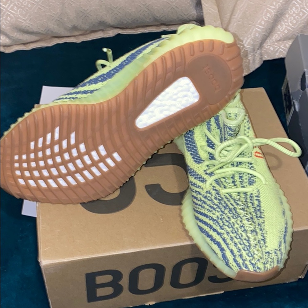 YEEZYS 350